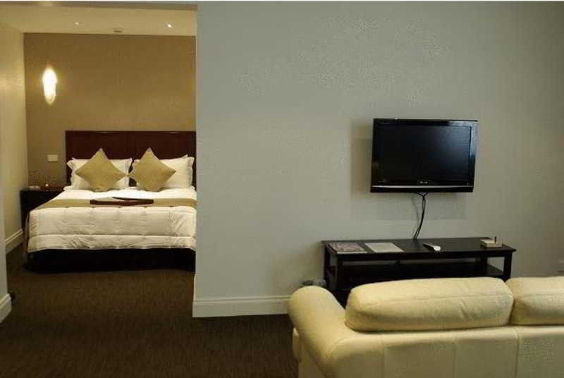 Crowne Plaza Melbourne Carlton By Ihg Hotel Room photo